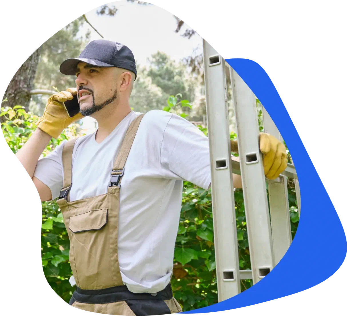 A service pro checking messages between jobs